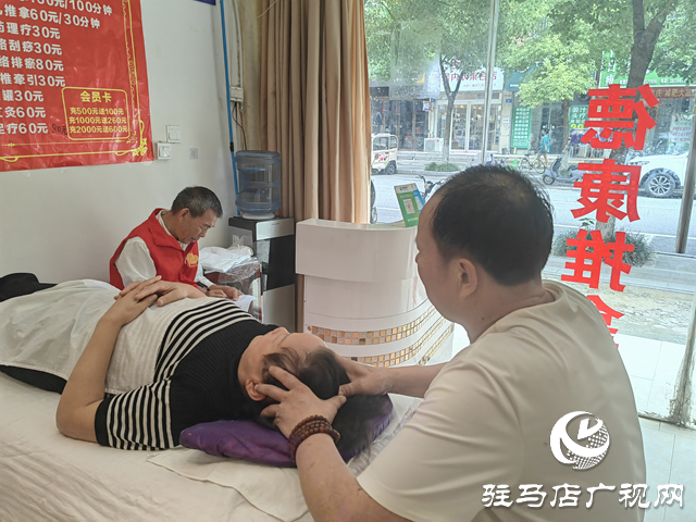 經(jīng)濟開發(fā)區(qū)翟莊居委會:關(guān)愛盲人 助力就業(yè)