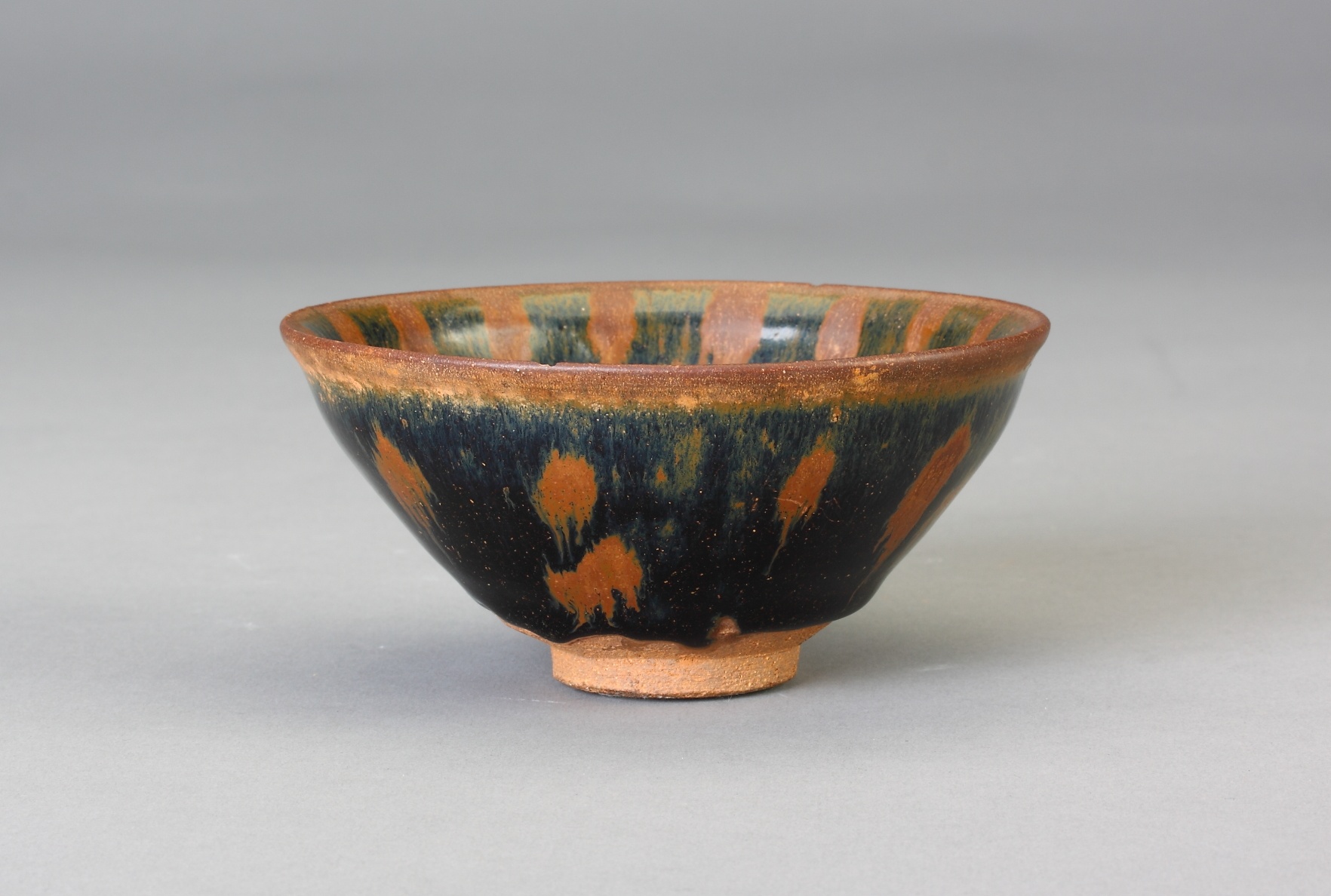 在開(kāi)封市博物館，有一份來(lái)自1000年前的“市長(zhǎng)名單”