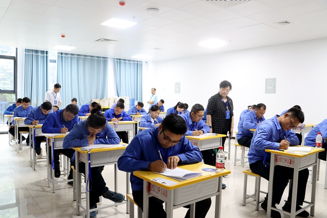 第七屆河南省燃?xì)庑袠I(yè)競(jìng)賽決賽在駐馬店市成功舉辦