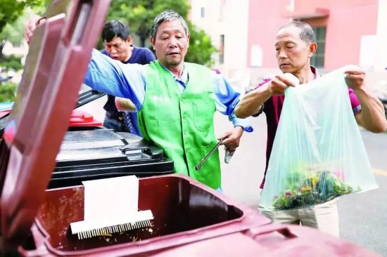 跟著總書記看中國(guó)｜久久為功緊抓“關(guān)鍵小事”，踐行低碳生活新時(shí)尚