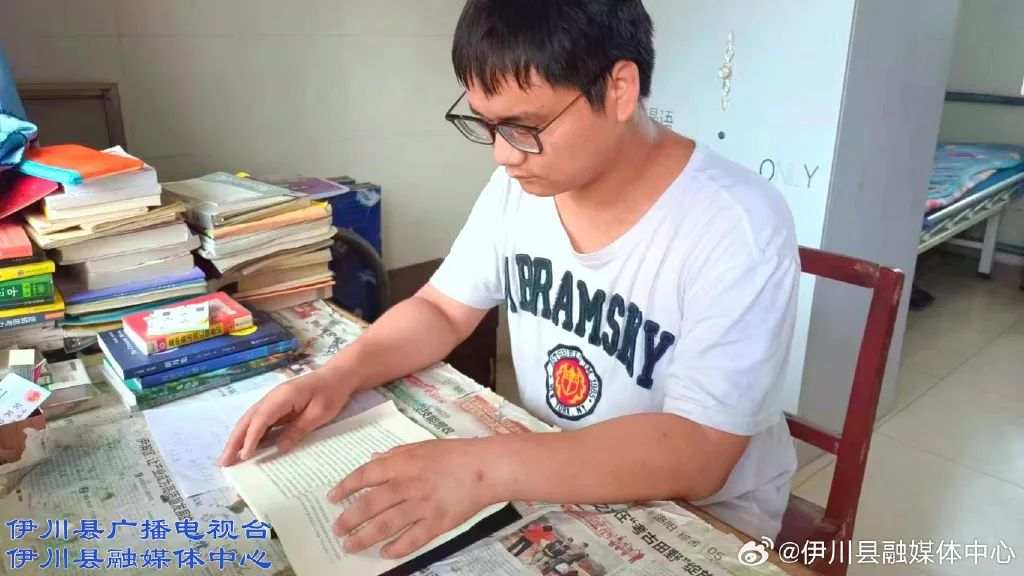 了不起！河南伊川這家敬老院里，走出個(gè)大學(xué)生