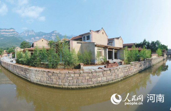 跟著總書(shū)記看中國(guó)｜弘揚(yáng)紅旗渠精神 跑好鄉(xiāng)村振興“接力賽”