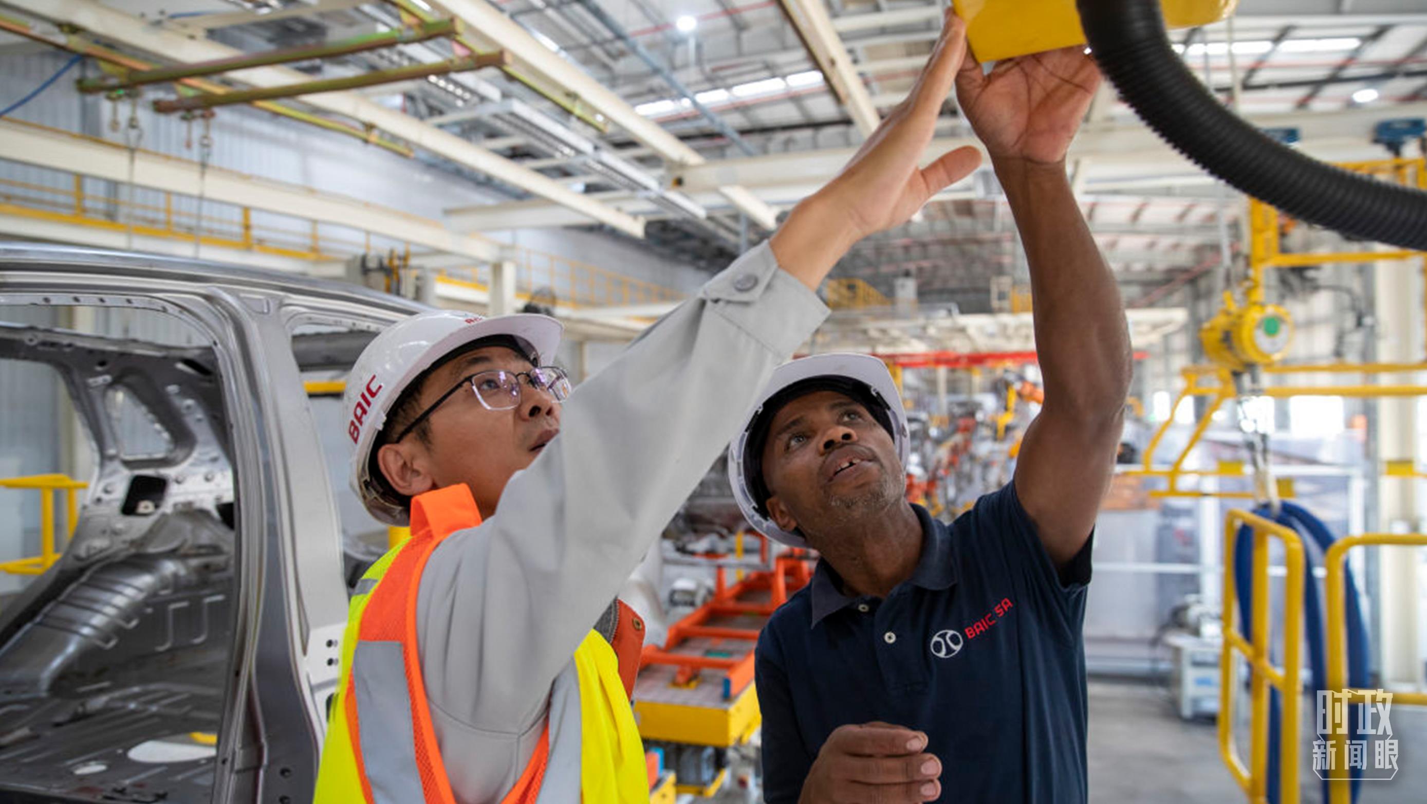 時政新聞眼丨習近平南非之行第二天，重點談到這兩個關(guān)鍵詞