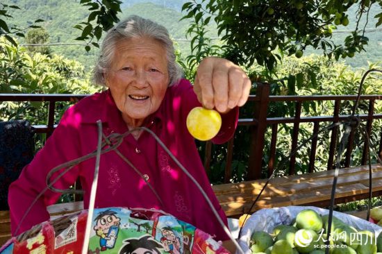 跟著總書記看中國|石椅村鄉(xiāng)村振興的樣子更美了