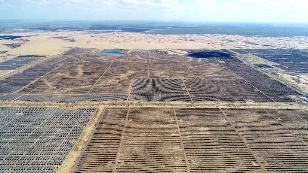 以科技創(chuàng)新推動(dòng)荒漠化治理——來自第九屆庫布其國際沙漠論壇的觀察