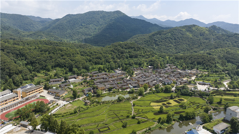 &ldquo;星光豫亮 精神長青&rdquo;系列調(diào)研報(bào)告之四 | 紅旗永矗大別山