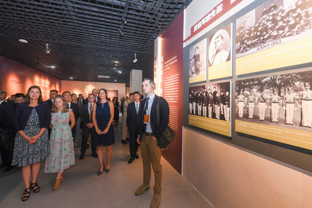 元首外交·心相近｜習主席接連復信美國友人，這些故事很暖心