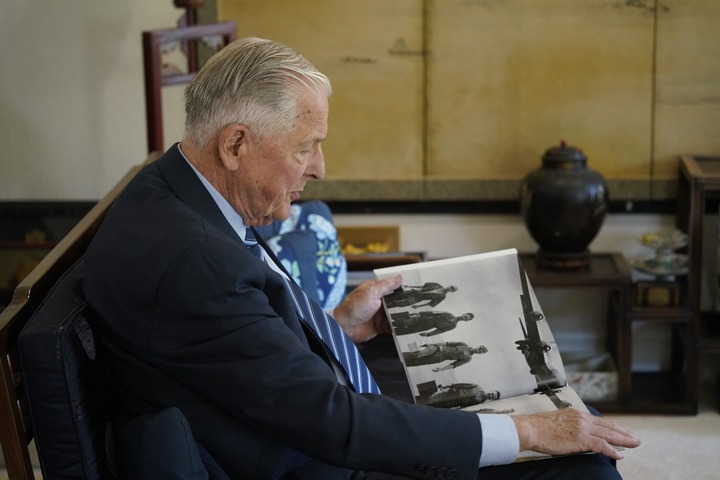 元首外交·心相近｜習主席接連復信美國友人，這些故事很暖心