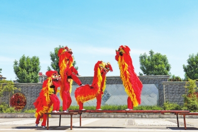 新時(shí)代 新征程 新偉業(yè)丨內(nèi)黃&ldquo;獅&rdquo;武結(jié)合 非遺項(xiàng)目&ldquo;火&rdquo;起來(lái)