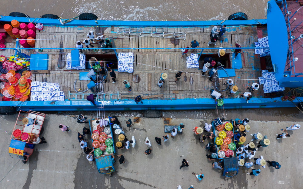 杭州亞運會｜火炬?zhèn)鬟f看“浙”里：舟山