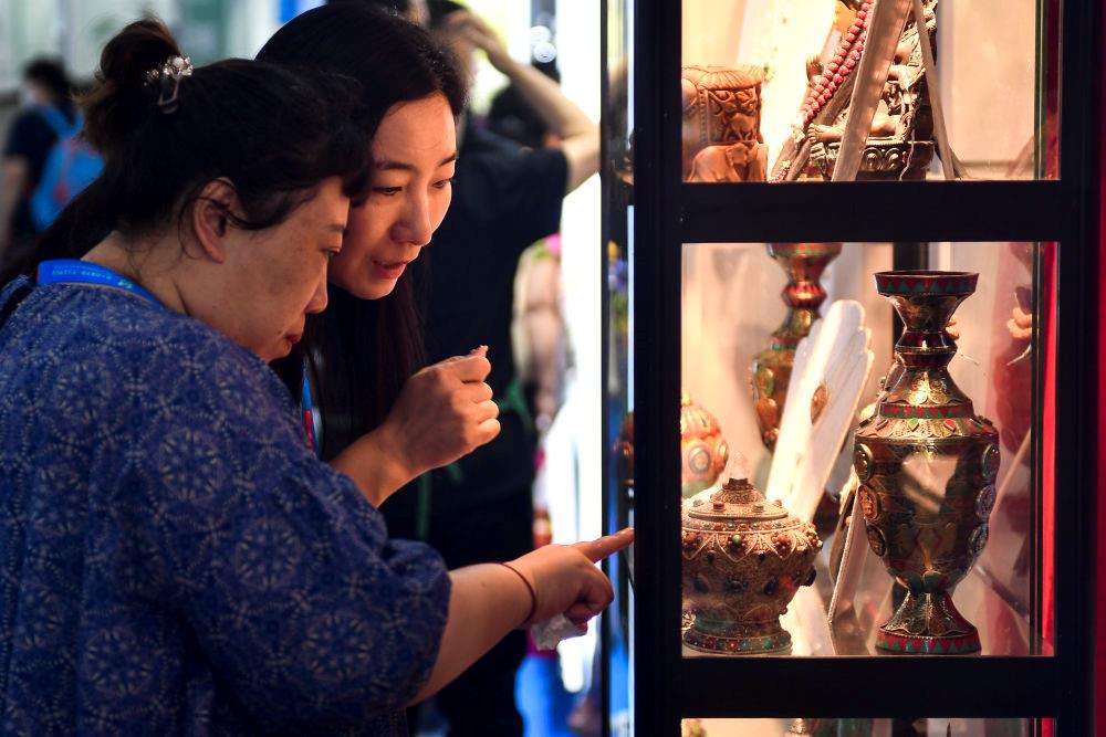 時(shí)政微觀察丨東北全面振興的&ldquo;天時(shí)地利人和&rdquo;