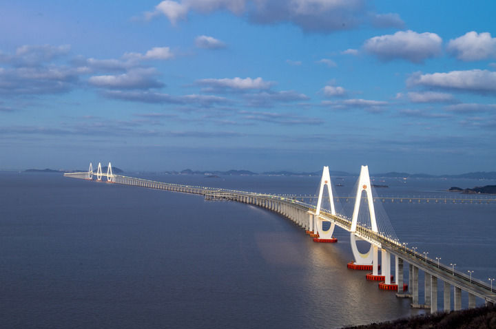 杭州亞運會｜火炬?zhèn)鬟f看“浙”里：舟山