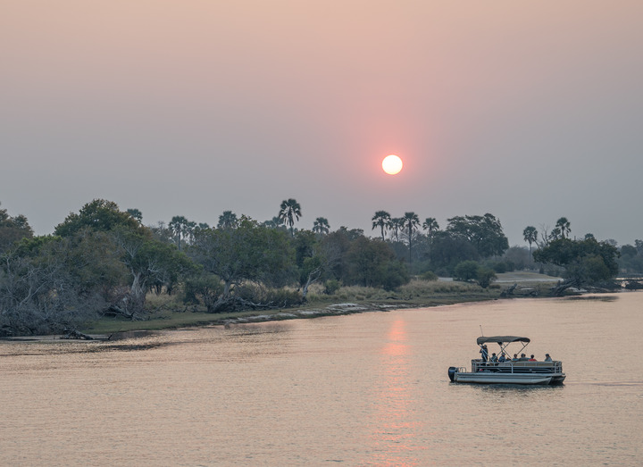 元首外交丨關(guān)系升級(jí) 中贊全天候友誼再啟新篇