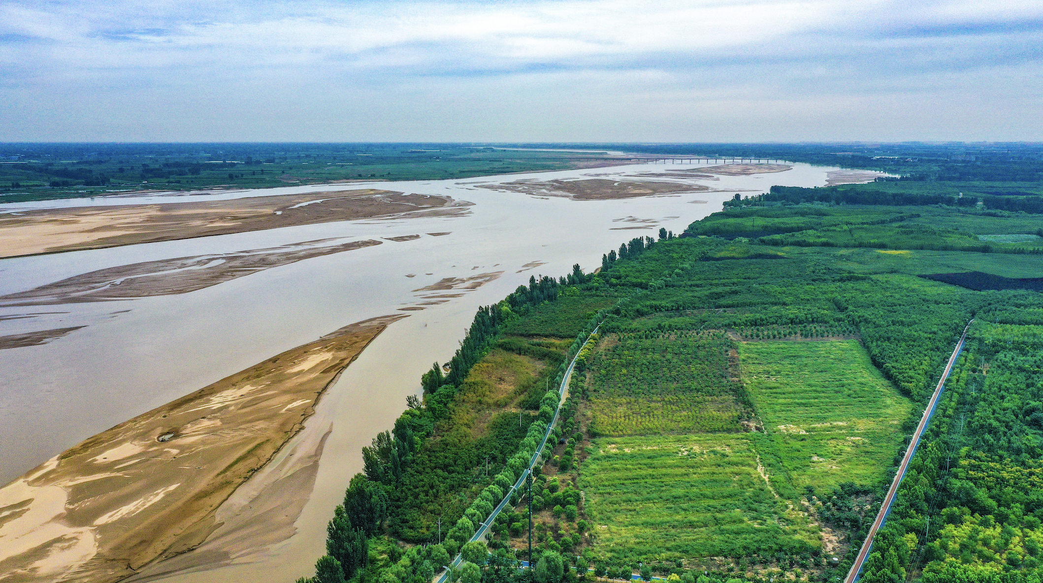 《人民日報》兩個整版聚焦：2023世界大河文明論壇在鄭州舉辦 奏響大河文明的時代強音