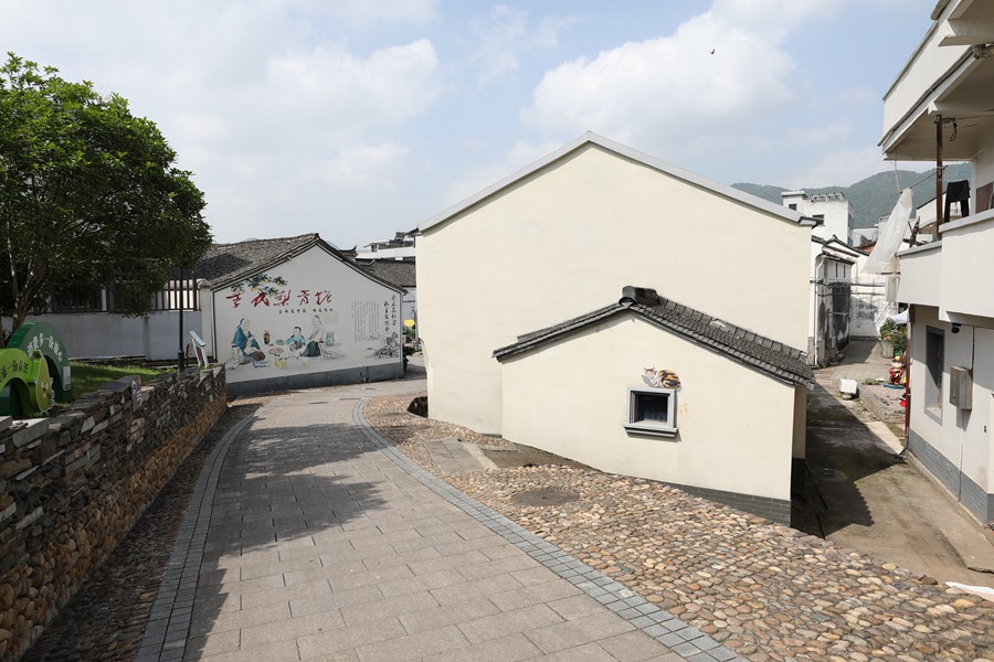 “始終干在實(shí)處、走在前列、勇立潮頭”——習(xí)近平總書記考察浙江紀(jì)實(shí)