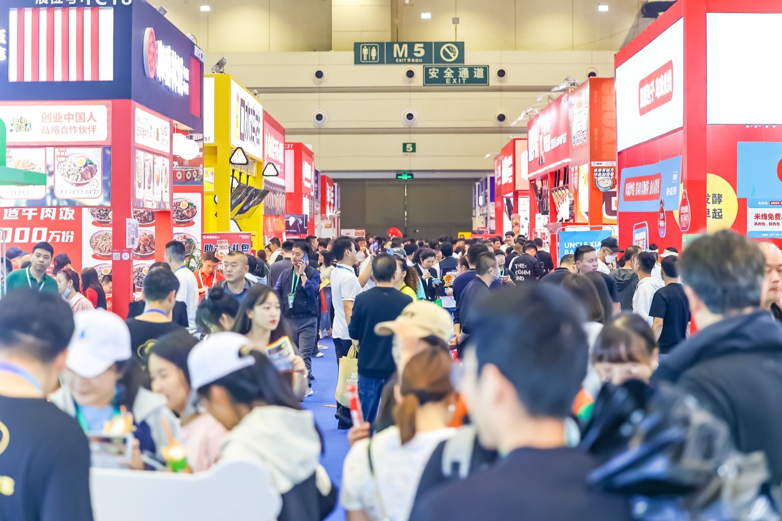 河南投洽會6萬平方米展區(qū)有啥看點？帶你一起探營！