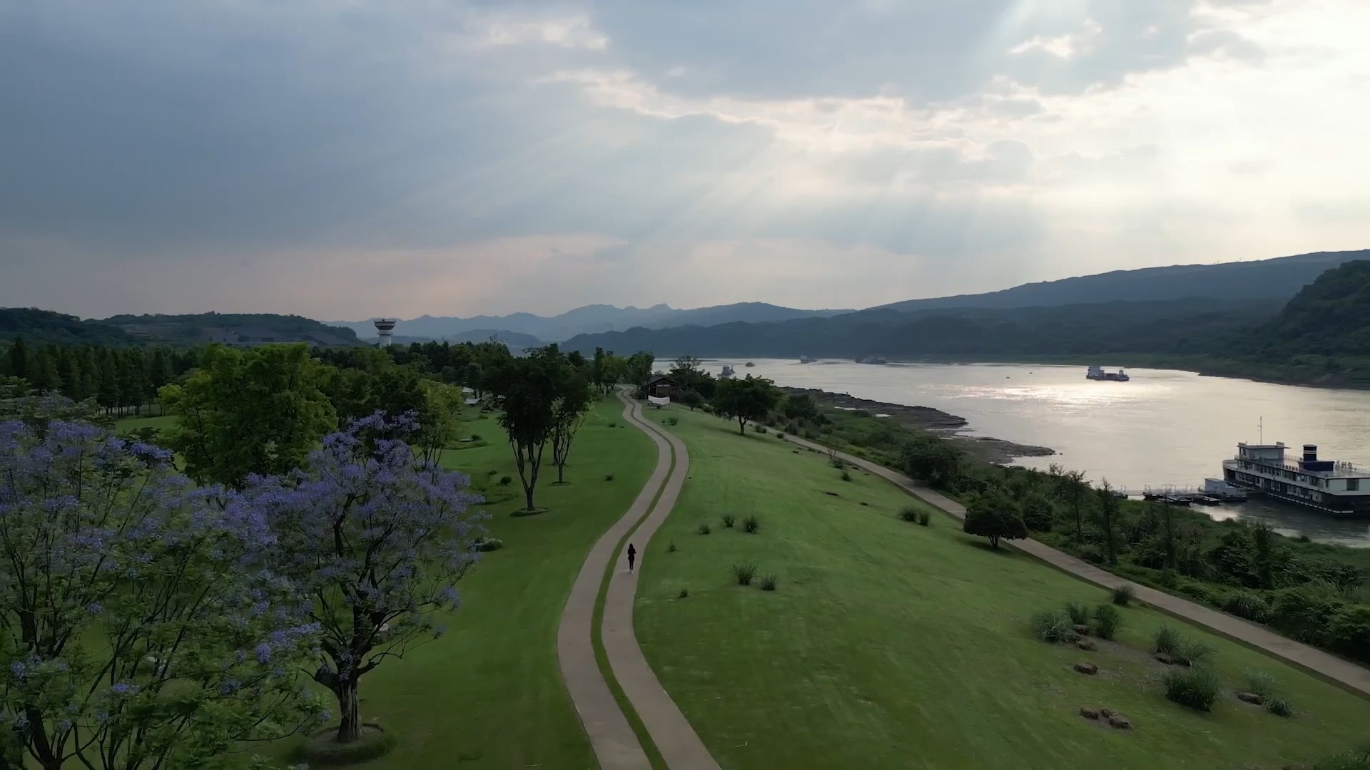 重磅視頻｜萬(wàn)里長(zhǎng)江萬(wàn)里情