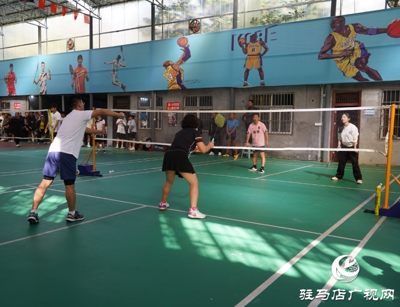 泌陽縣羽毛球團(tuán)體賽圓滿閉幕