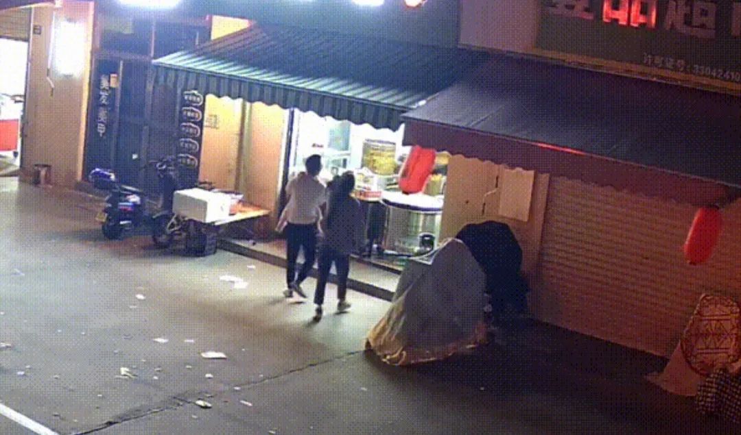 包子鋪的河南夫婦凌晨3點(diǎn)救助女童引熱議 老板娘：為人父母都會這樣做