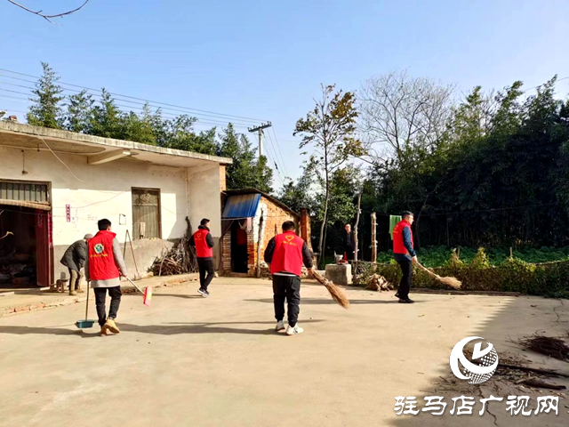 確山縣普會(huì)寺鎮(zhèn)：幫扶隊(duì)員來助力，攜手共建美庭院