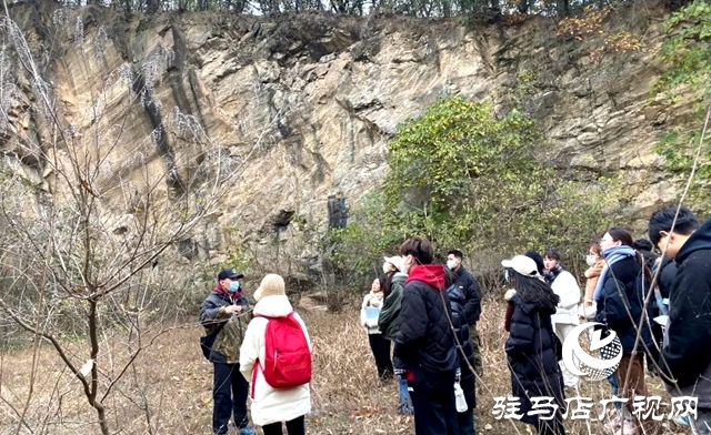 確山縣:校地?cái)y手開啟助振興新模式