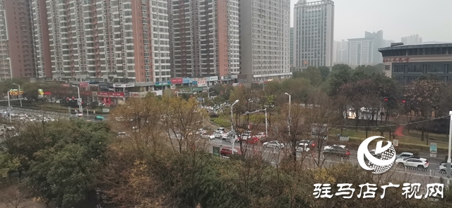 冬季雨雪天如何安全出行？聽聽交警怎么說說