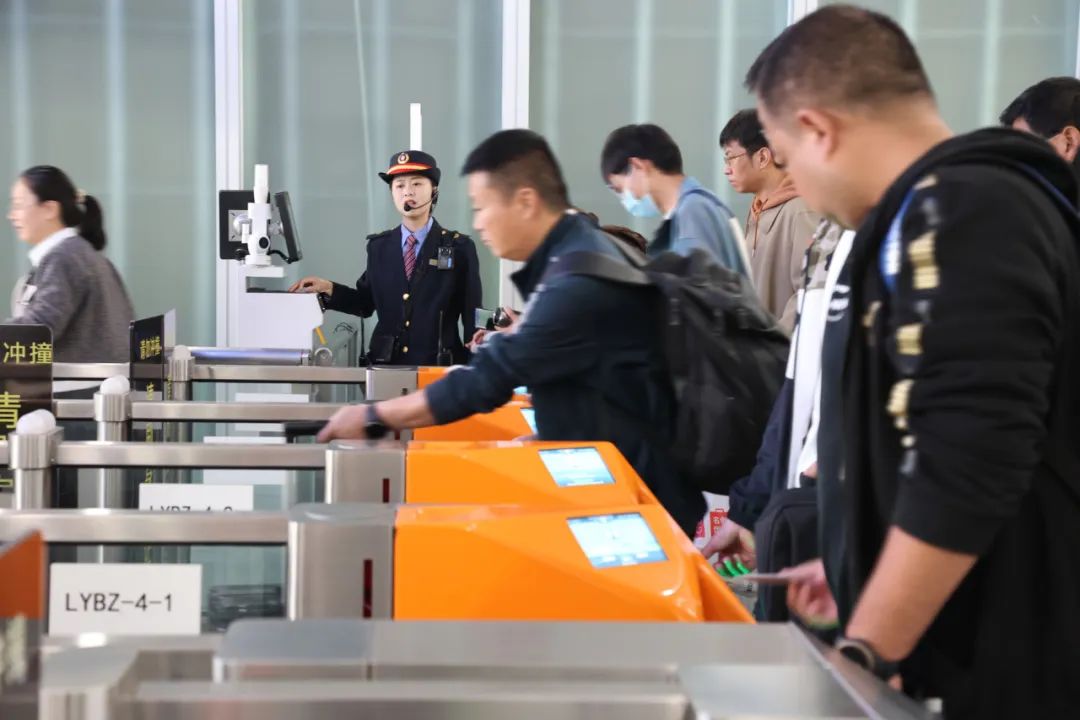 元旦小長假火車票16日起開售，購票攻略來了