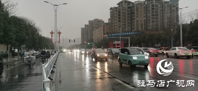 冬季雨雪天如何安全出行？聽聽交警怎么說說