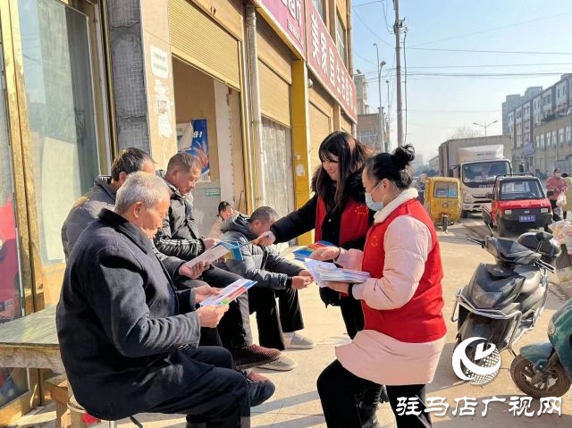 正陽縣真陽街道:主題黨日 黨員干部立足崗位學(xué)思想見行動
