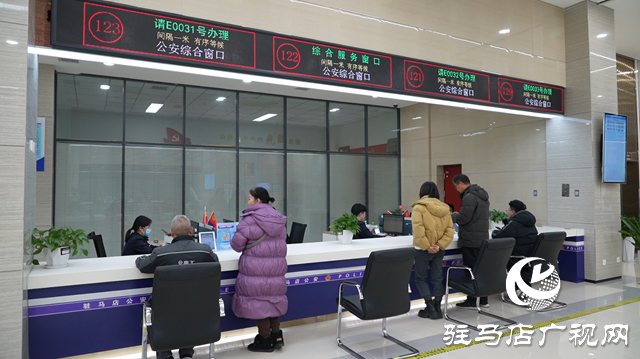 補(bǔ)換機(jī)動(dòng)車(chē)行駛證到市民中心就能辦理了