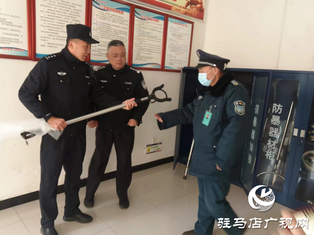平輿縣公安局開展&ldquo;反恐怖主義法&rdquo;宣傳活動(dòng)