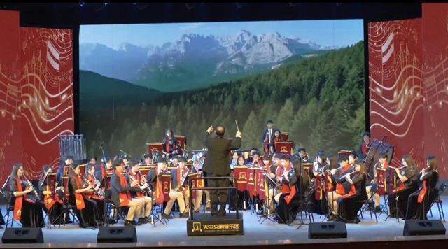 視聽(tīng)盛宴！2024駐馬店市新年交響管樂(lè)專(zhuān)場(chǎng)音樂(lè)會(huì)舉行