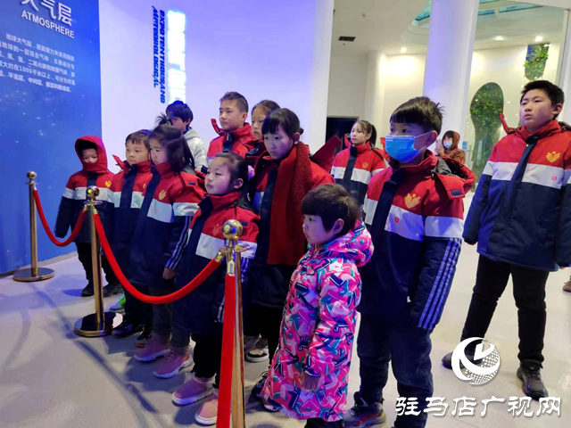 愛(ài)心企業(yè)情系困境兒童 氣象科普擴(kuò)寬孩子視野