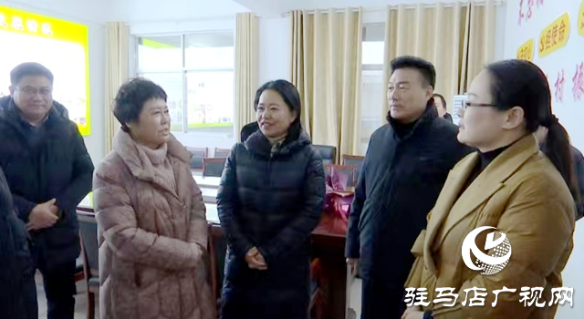 市委宣傳部慰問全國道德模范提名獎獲得者賀新義