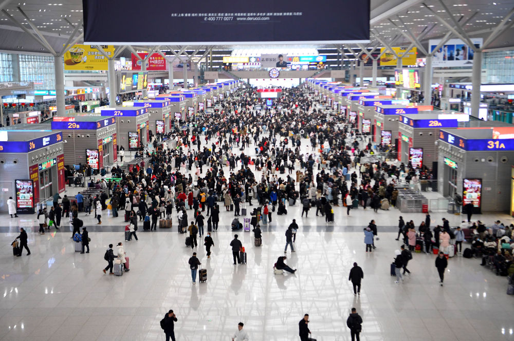 河南降雪持續(xù)，對春運有何影響？