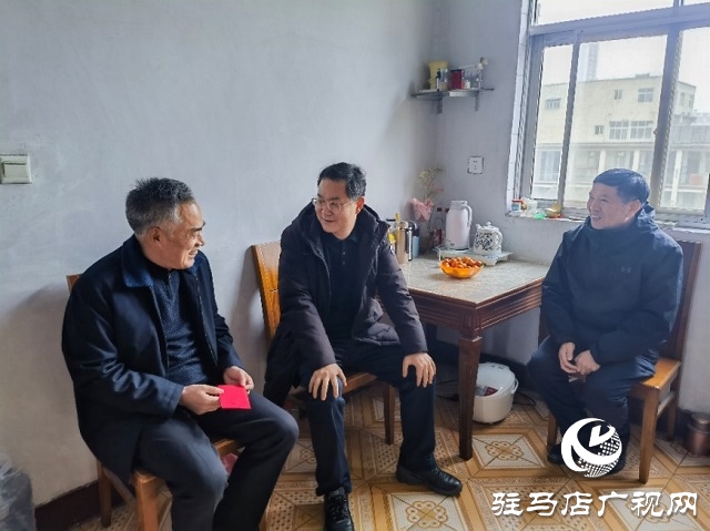 新春走基層||市統(tǒng)計(jì)局走訪慰問(wèn)退休老干部