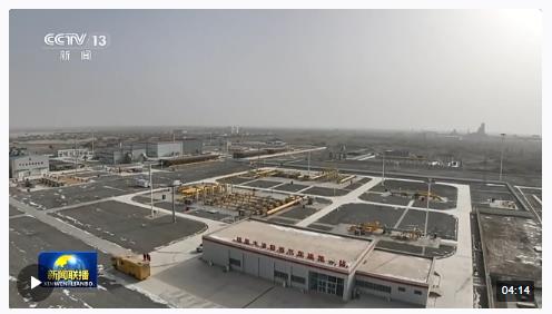 春節(jié)堅守崗位 他們“上天入地下?！痹忈寗e樣年味