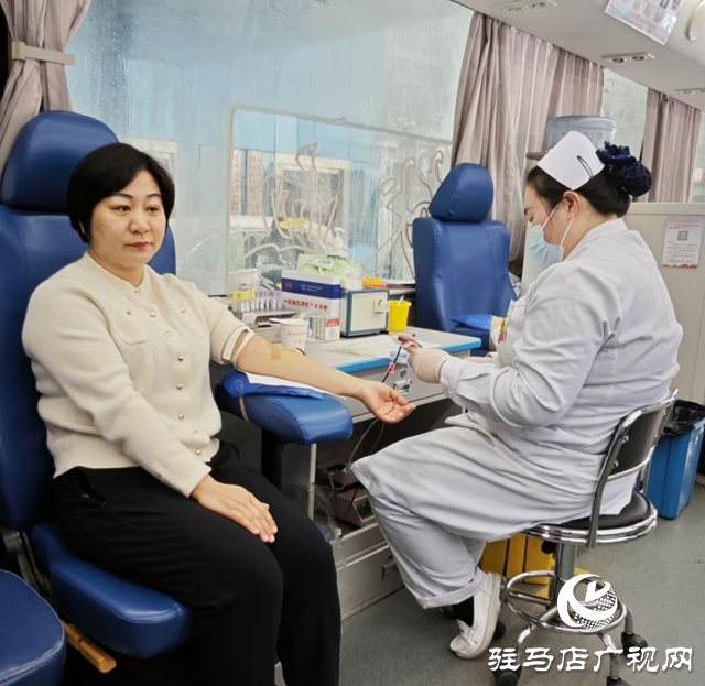 駐馬店開發(fā)區(qū)開源辦事處:獻血獻愛心 血濃情更濃