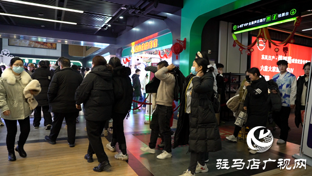 春節(jié)假期觀影熱！2024年電影春節(jié)檔總票房突破80億！