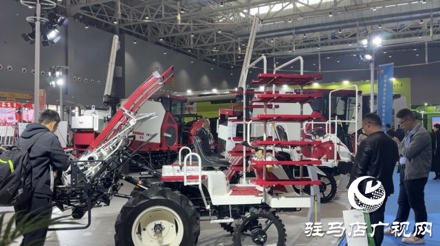 2024全國農(nóng)機展:參展觀眾熱情高漲 參展規(guī)模創(chuàng)下新高