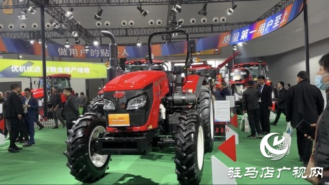 2024全國農(nóng)機展:參展觀眾熱情高漲 參展規(guī)模創(chuàng)下新高