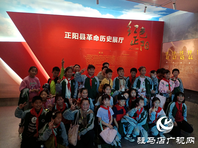 正陽(yáng)縣圖書館開展“清明追思·緬懷英烈”研學(xué)活動(dòng)