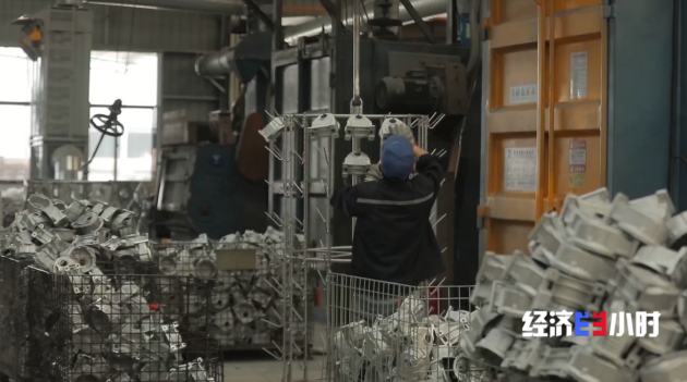 回收總量達(dá)450萬(wàn)噸 看舊家電如何“變廢為寶”？