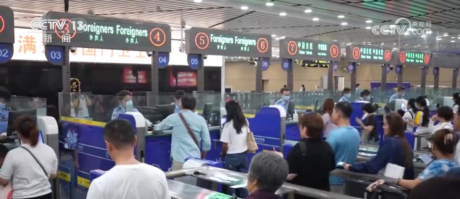 一季度全國出入境人員超1.41億人次 同比上升117.8%