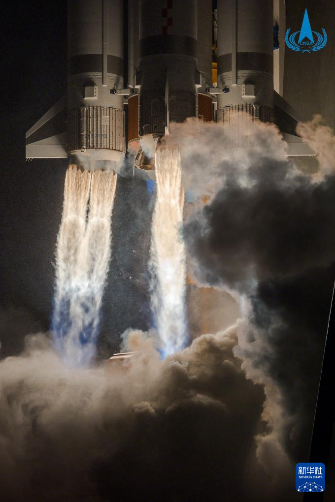 嫦娥六號探測器成功發(fā)射