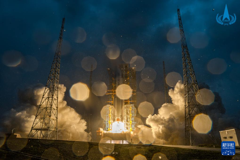 嫦娥六號探測器成功發(fā)射