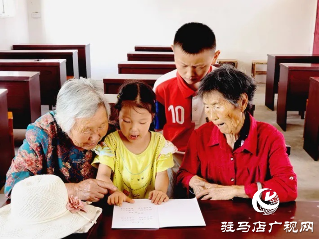 遂平縣玉山鎮(zhèn)吳寨村:書(shū)香潤(rùn)?quán)l(xiāng)村 文化促振興