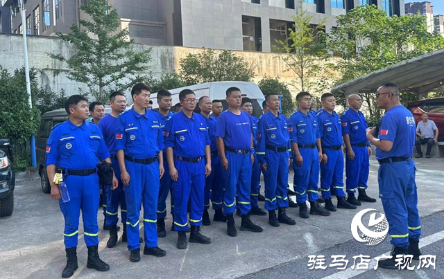 西平藍(lán)天救援隊支援湖南平江