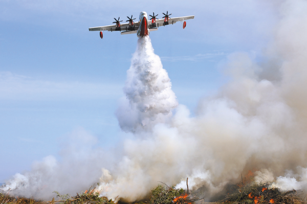 國產(chǎn)大型水陸兩棲飛機AG600正式進入中國民航局審定試飛階段
