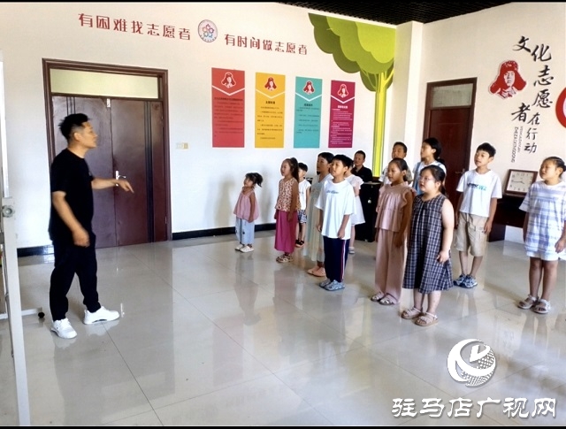 平輿縣：開(kāi)展公益藝術(shù)培訓(xùn) 樂(lè)享暑期多彩生活